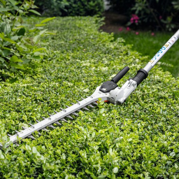 HL-KM 145° Long-Reach Hedge Trimmer - image 2