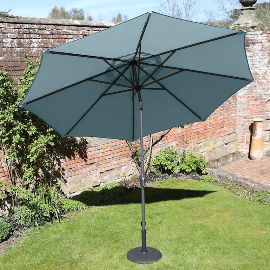 Parasol Riviera 2.5m Deluxe Crank & Tilt, Duck Egg Blue - Knights ...